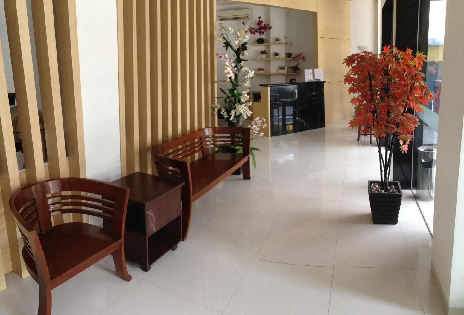 The Orchid Hotel Ambon Dış mekan fotoğraf